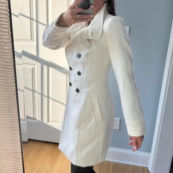Zara white peacoat size S: Bust 36”, sleeve length 18”, shoulder to hem 34”. - Picture 4 of 11